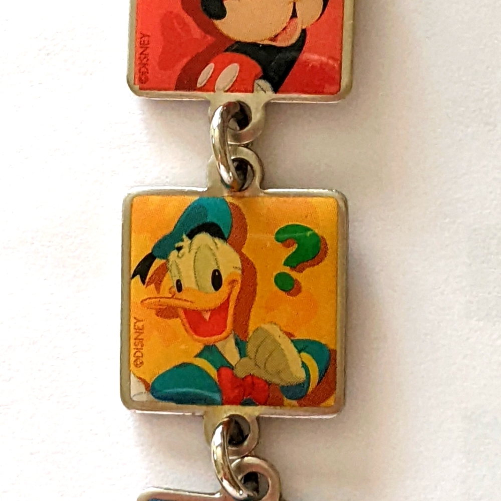 DISNEY Keychain, pendant, zip pull, handbag accessory.  Pendant is about 3" long